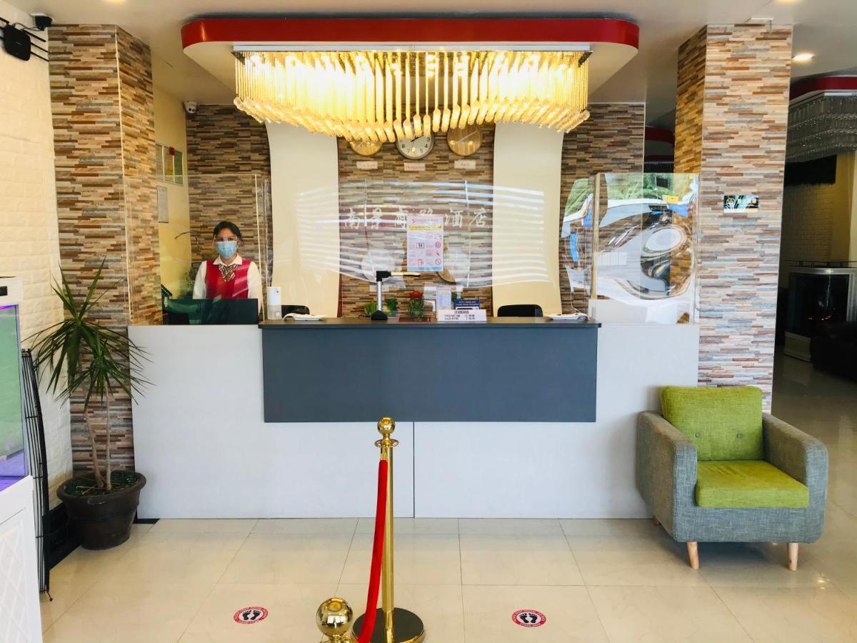 Southview Hotel Dumaguete City Bagian luar foto