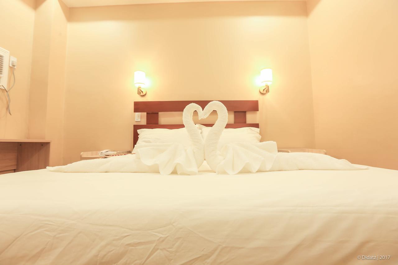 Southview Hotel Dumaguete City Bagian luar foto