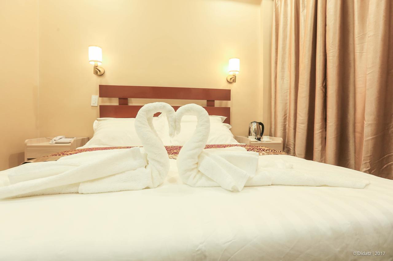 Southview Hotel Dumaguete City Bagian luar foto
